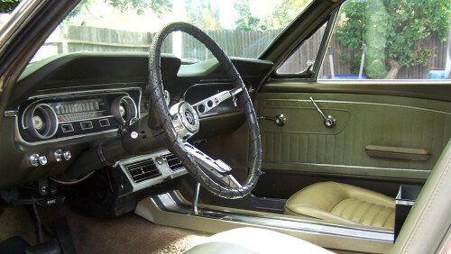 Interieur-Mustang-1965---San-Francisco-Bay-Area.jpg