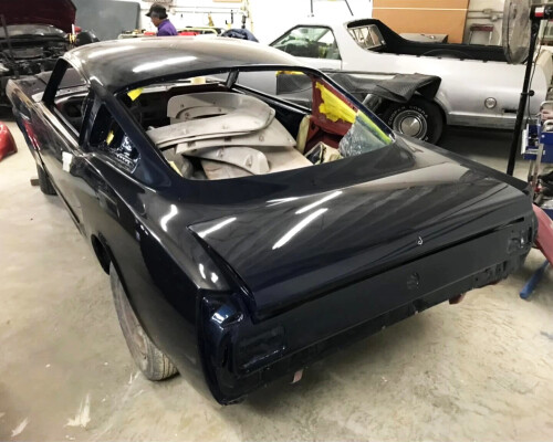 Mustang-Fastback-peinture-2.jpg